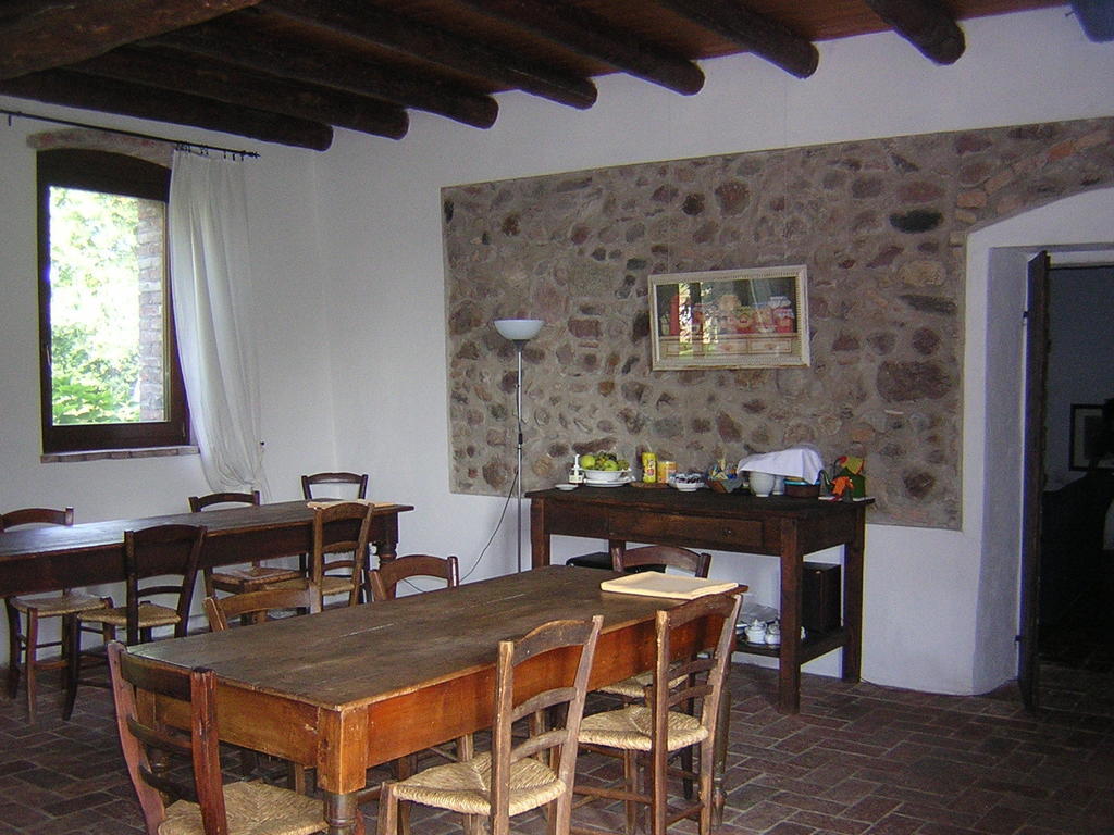 Agriturismo Trebisonda Country Resort Monzambano Exterior foto